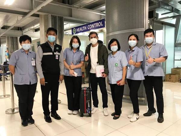 Tin thể thao 11/8: HLV Kiatisak phải cách ly 14 ngày tại Bangkok